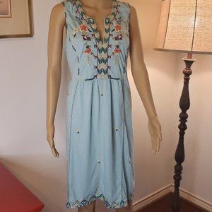 JOHNNY WAS Size - Large - Aqua Maiorca Embroidered Sleeveless Dress